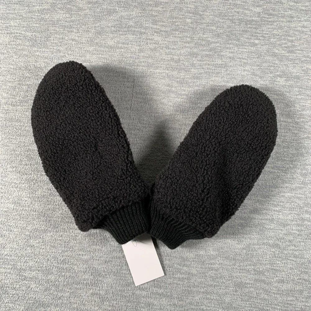 J.Crew Mittens Womens One Size Black Faux Fur Fleece Non Slip Winter Warm